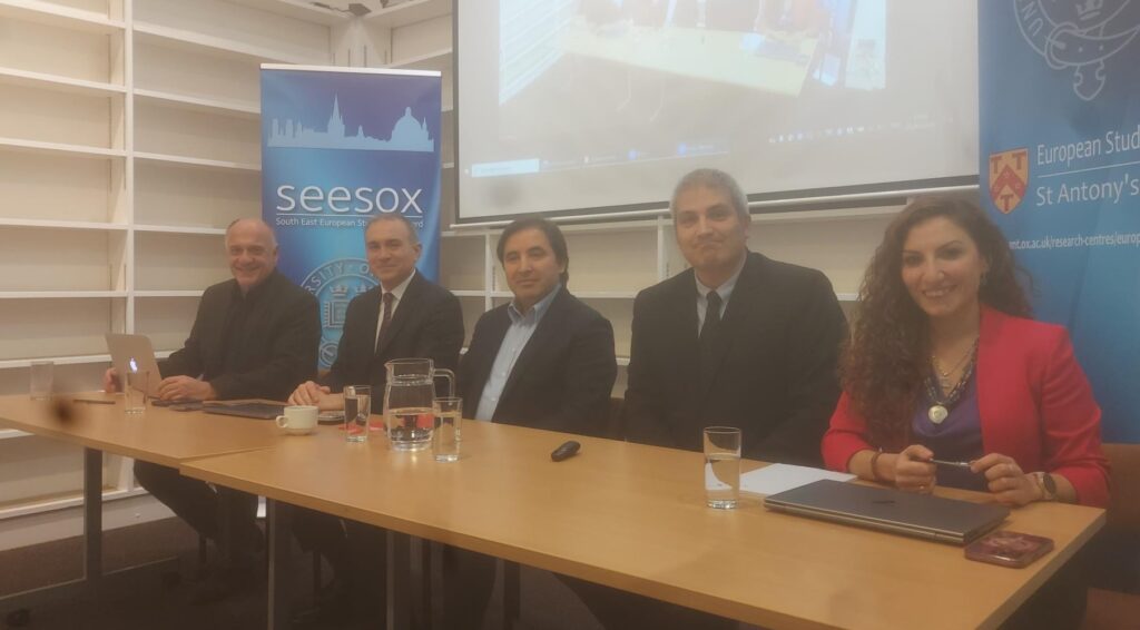 Panel photo