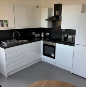 107 Woodstock Road Studio flat