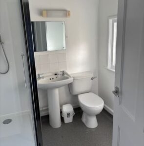 107 Woodstock Road Studio flat